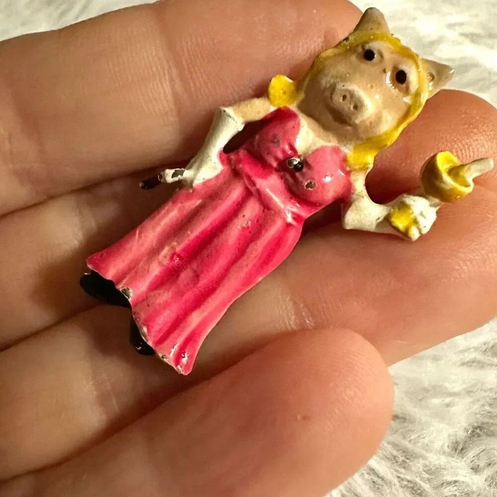 Vintage Miss Piggy Enamel Gown & Champagne Glass Pin